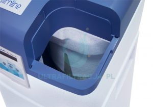 zbiornik na sól regeneracyjną w zmiękczaczu wody Ecooperla Slimline